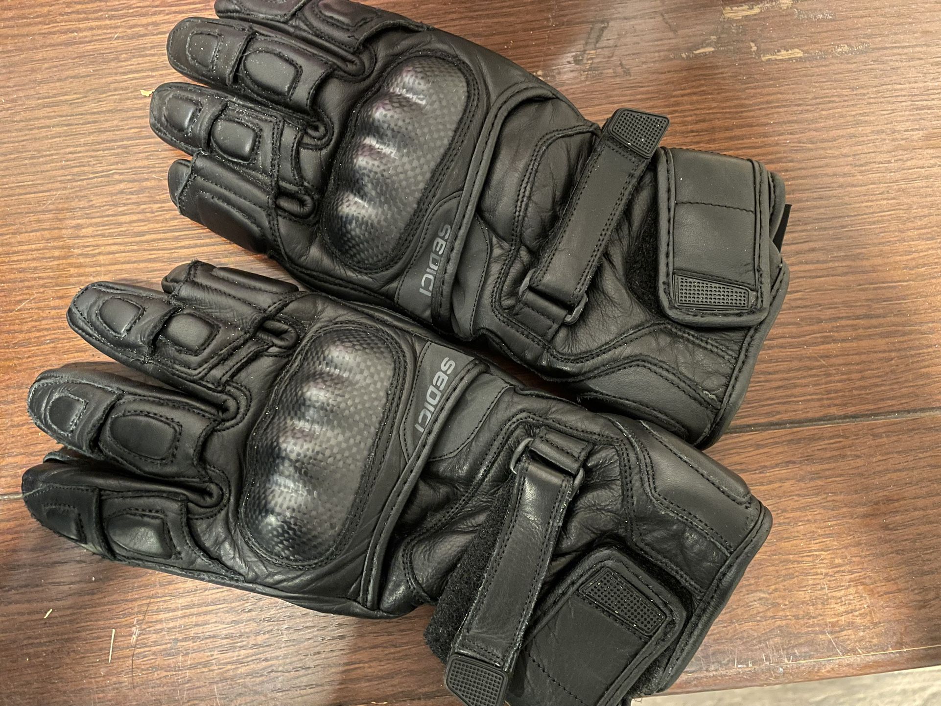 Sedici Motorcycle Gloves