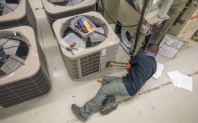 HVAC tec