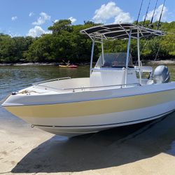 20’ SeaQuest Boat 150 Yamaha 