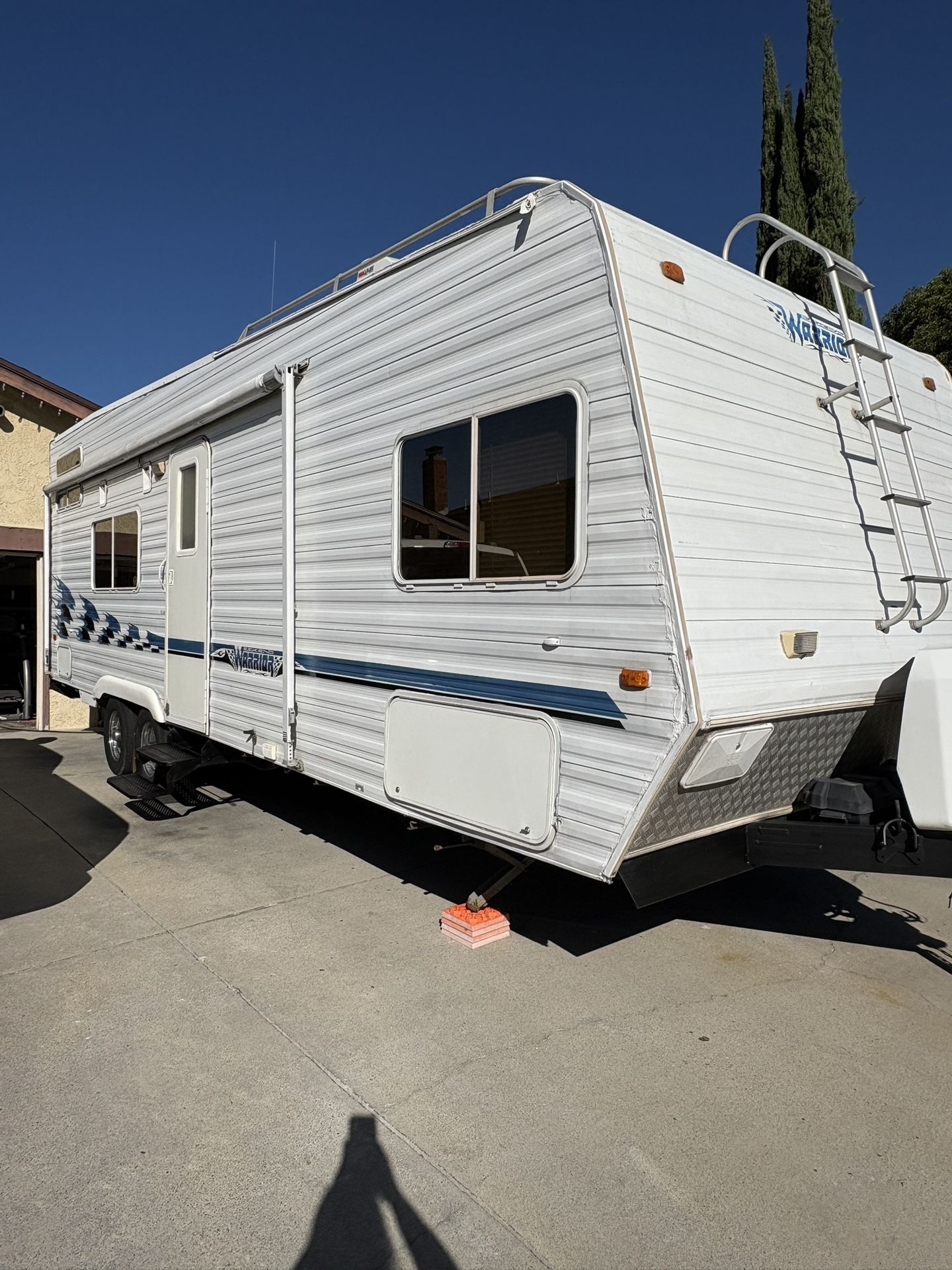 2005 Weekend Warrior 26ft Toyhauler 