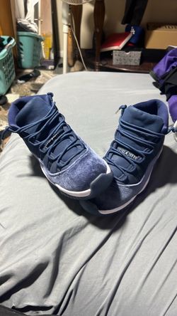 nike air jordan 11 retro midnight navy blue