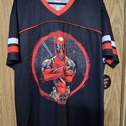 NEW MENS DEADPOOL SHIRT FOR SALE 