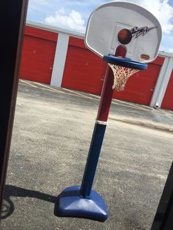 Basketball hoop