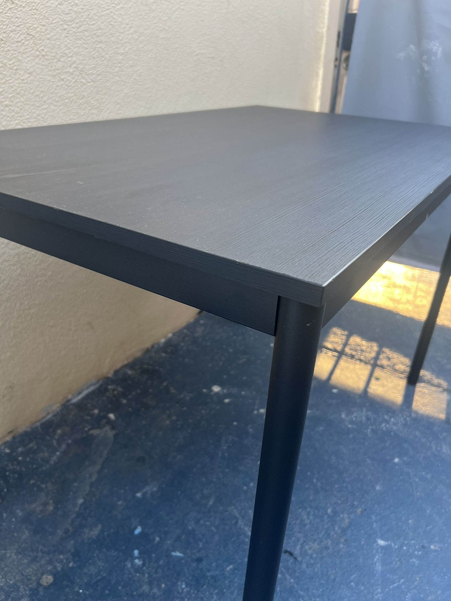 Black Table