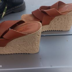 Boots Sandles Size 8woman