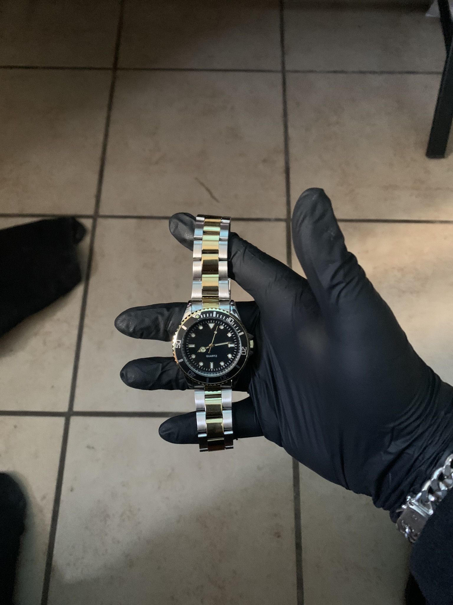 Classy Watch For The Low!!