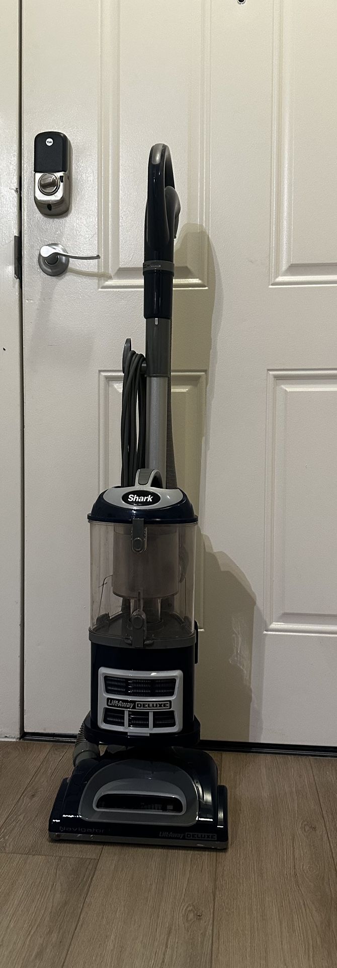 Vacuum Cleaner 