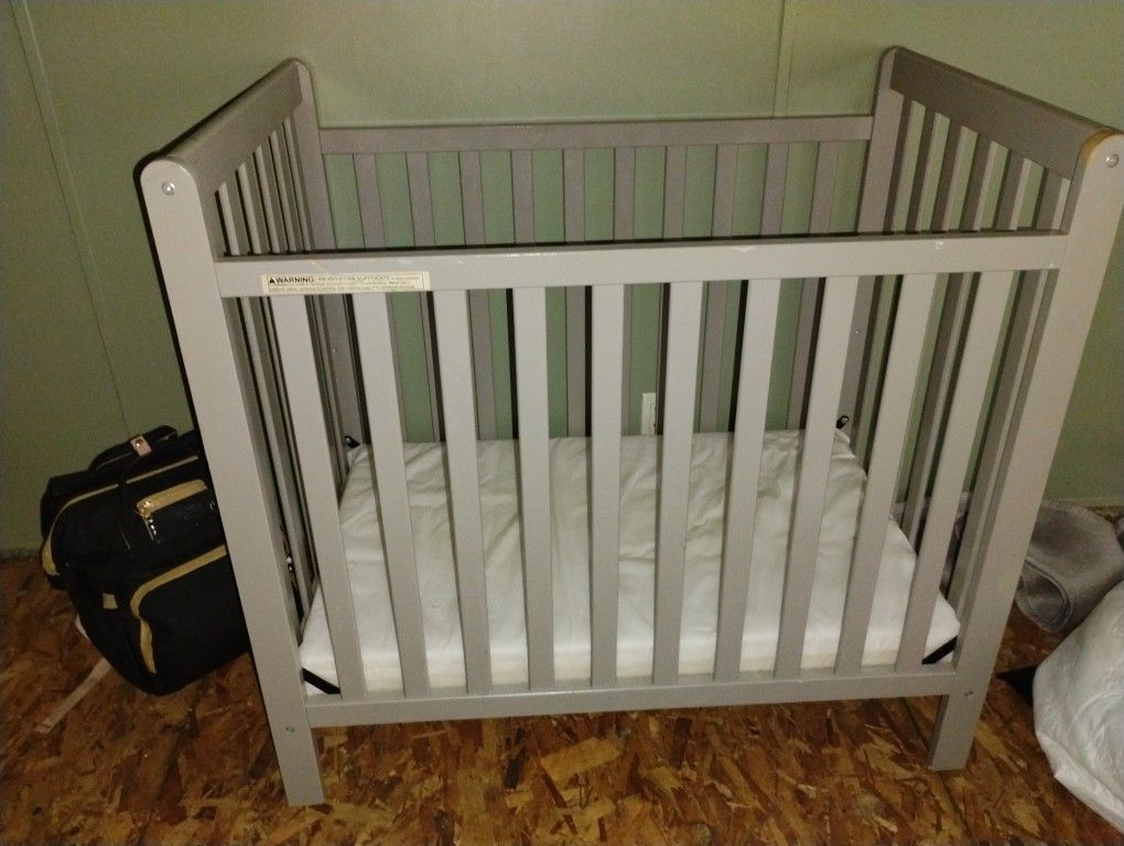 Crib