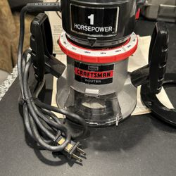 CRAFTSMAN (1) 25,000RPM 6.5A 1HP Router Woodworking. Good condition, complete with wrench, instructions, & 2 base plates. Tested & working.