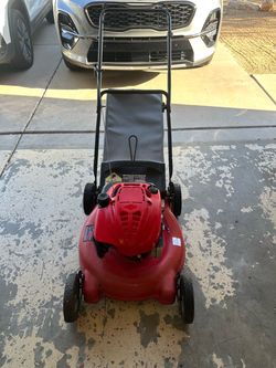 Troy-Bilt 21’ walk behind mower