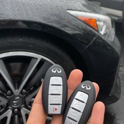 Infiniti key fob Infiniti key