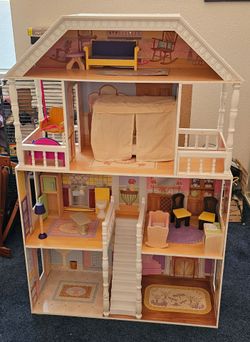 Toy, doll house