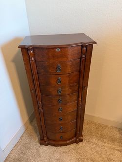 Antique jewelry stand