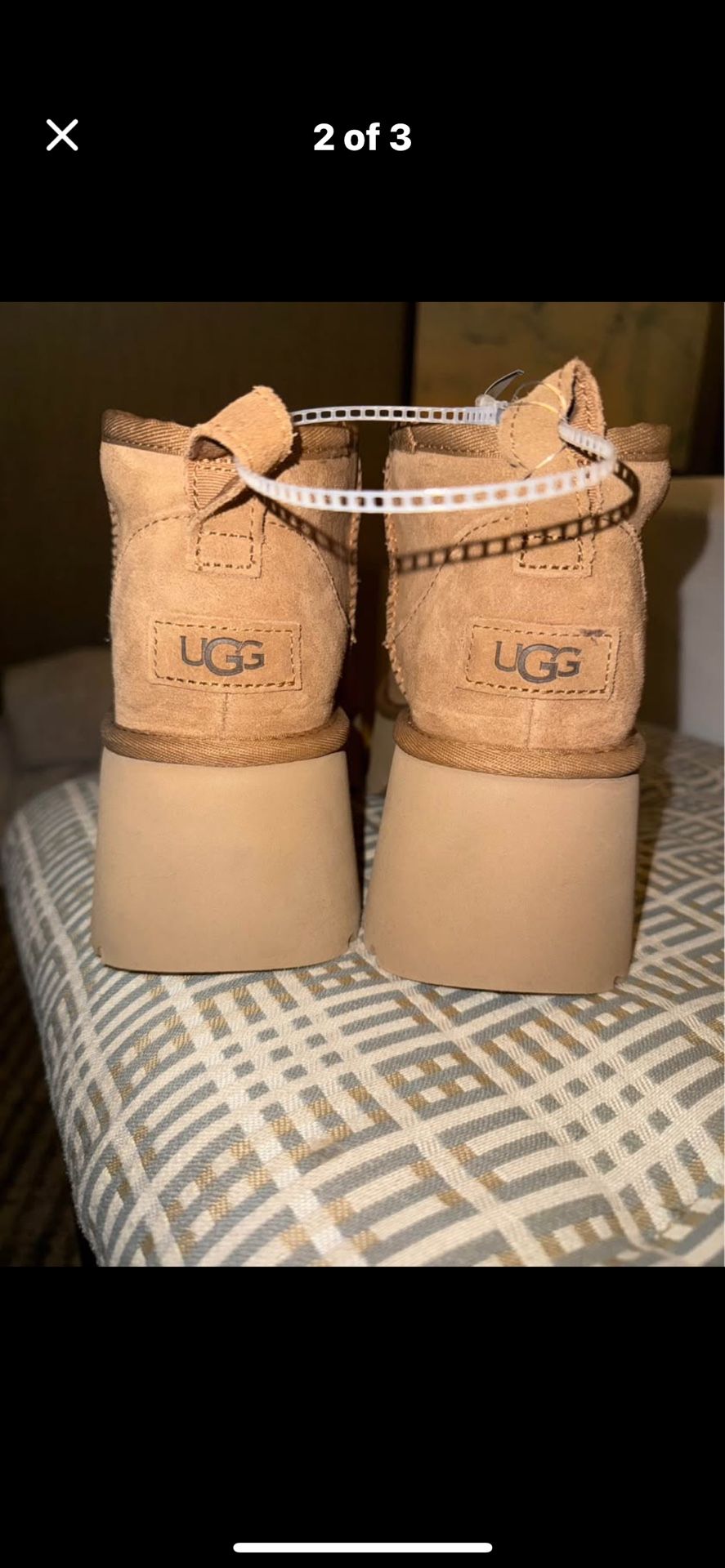 UGG BOOTS SIZE 8 BRAND NEW