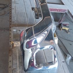 2025 Chevy silverado 2500  bumper