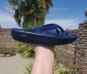 OOFOS OOlala Recovery Womens Comfort Sandals Size 6-6.5