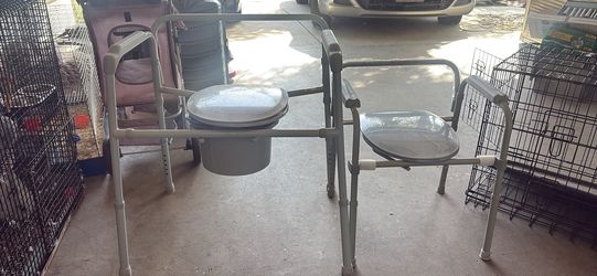 Adult toilet chairs