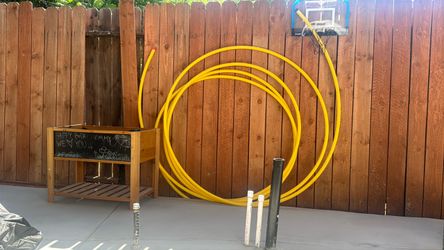 Gas pipe