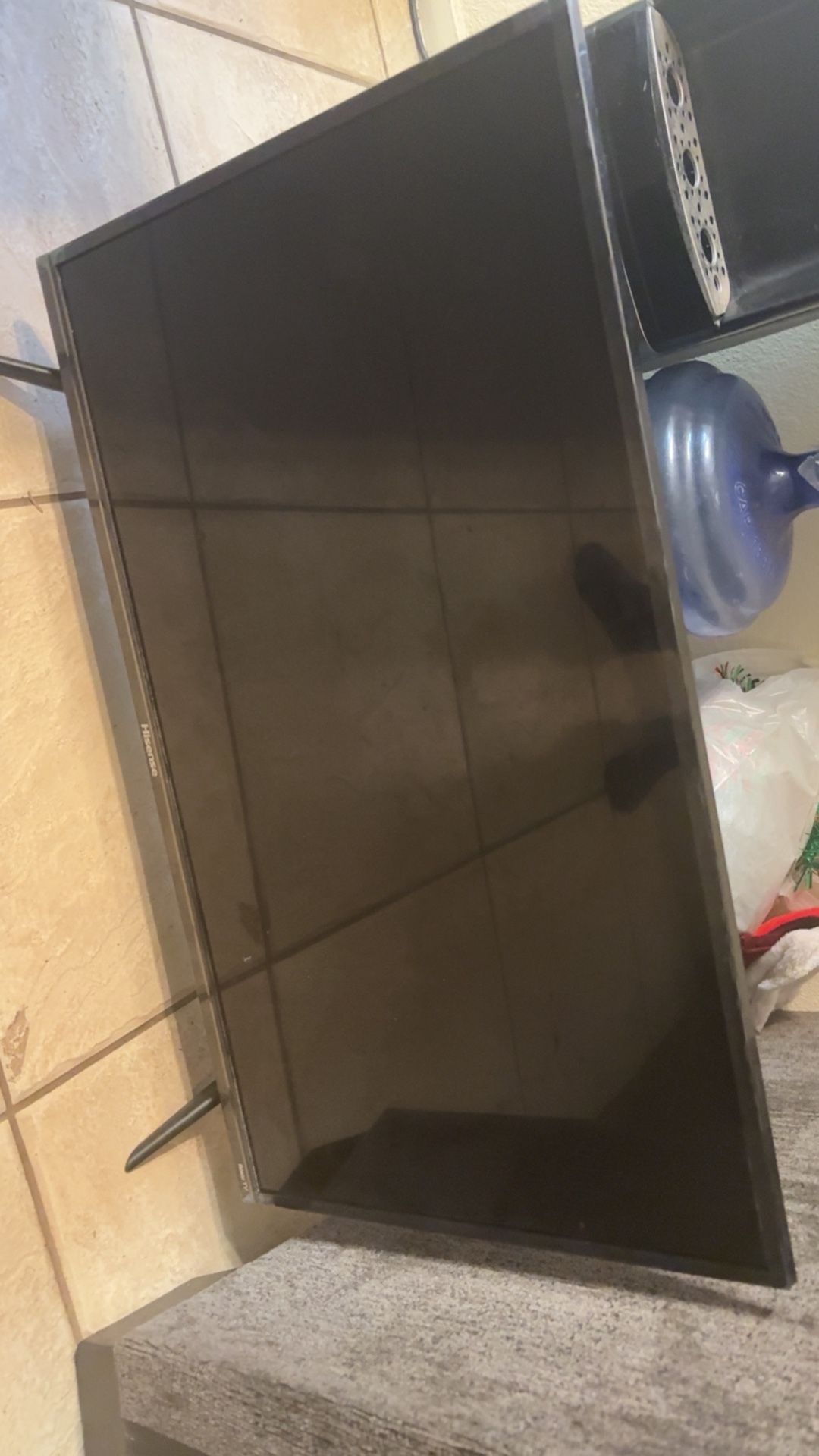 HD TV PERFECT  condition, 