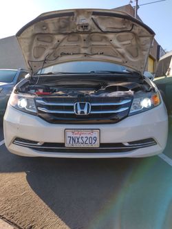 HiD an LED headlights