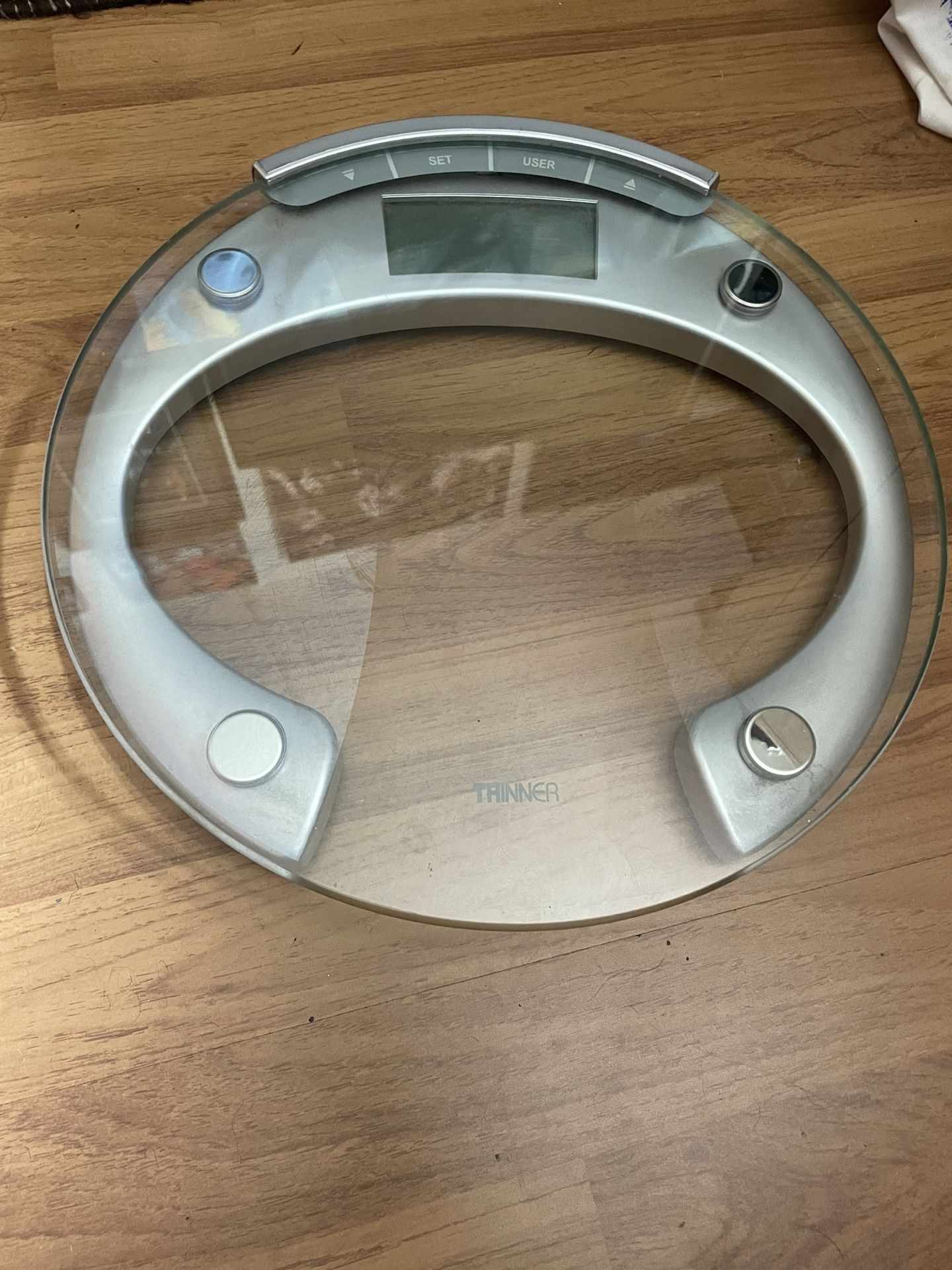 Thinner Scale by Conair TH301 Round Glass Scale, Silver