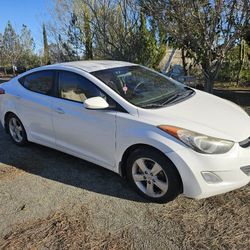 2012 Hyundai Elantra