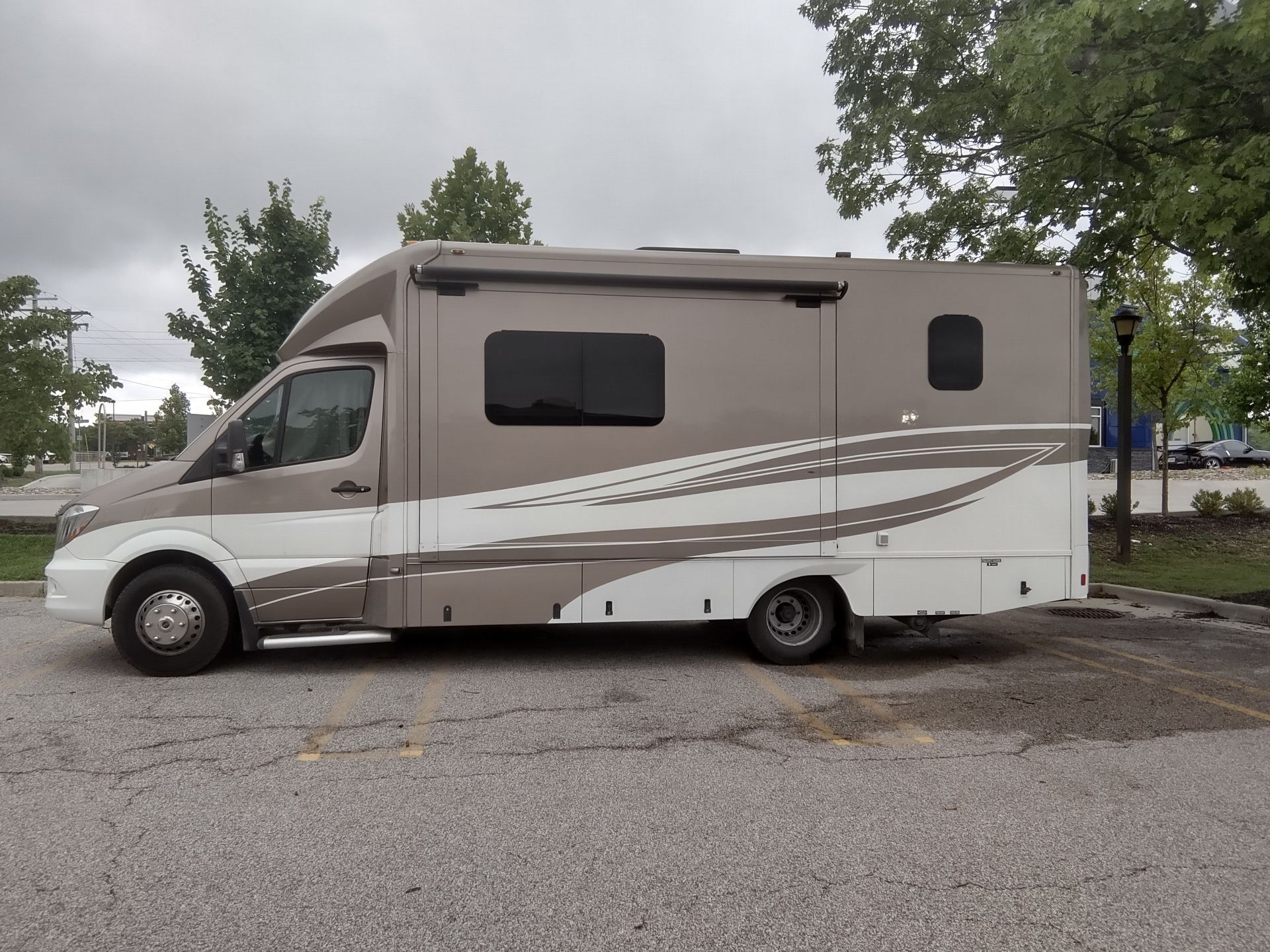 2015 RV Villagio by Renegade Model 25RBS