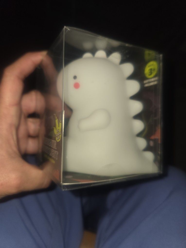 🦕 Color-Changing Dinosaur Night Light – Soft Glow for Kids Room