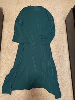 Emerald green abaya