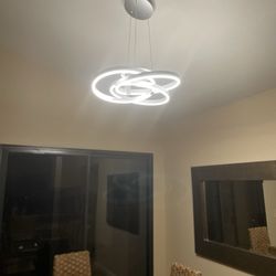 New Modern  Ceiling Light Fixture 