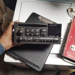 Chevy Silverado Original Stereo 