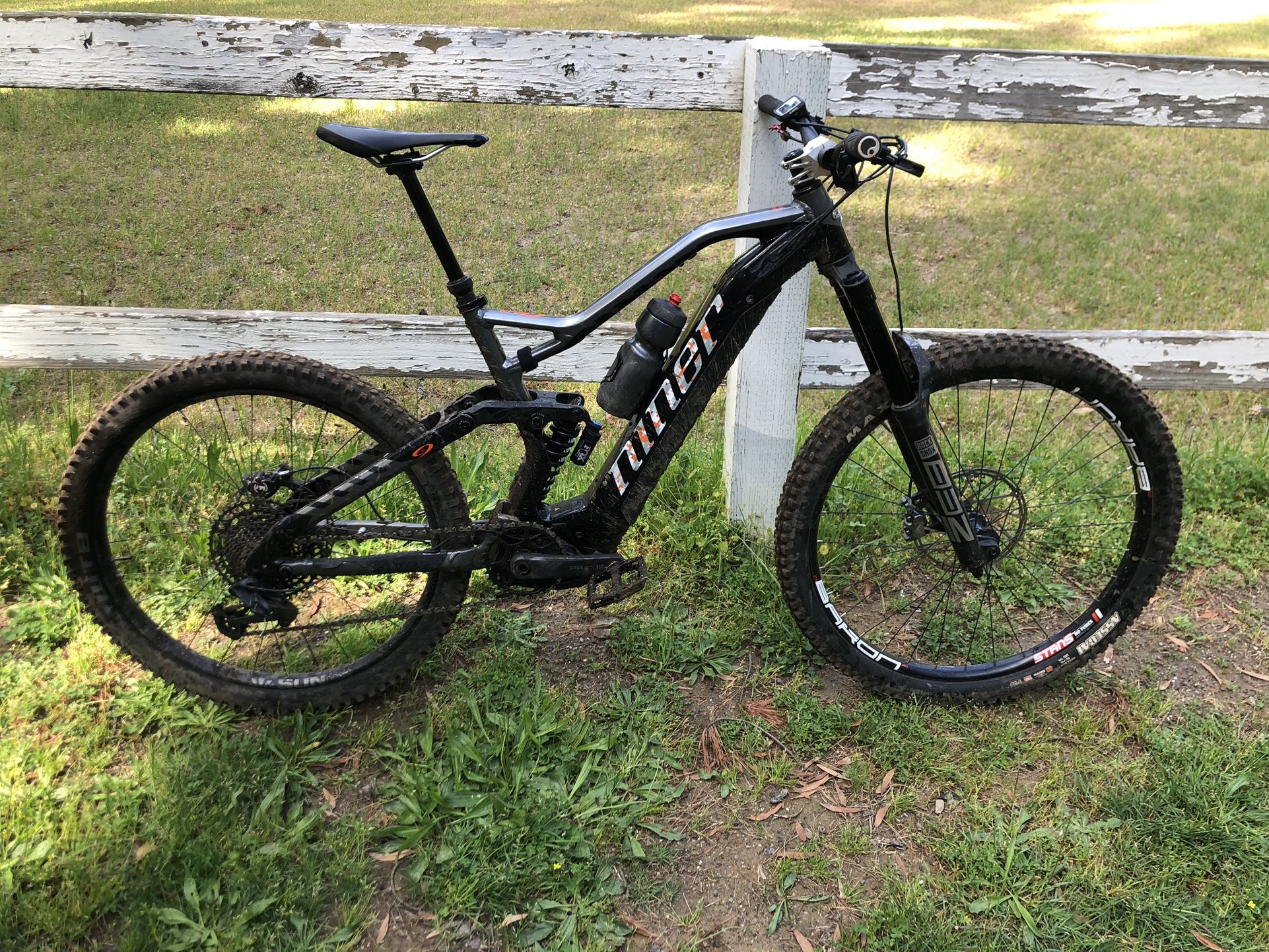 Large E Mountain bike Niner WFO E9
