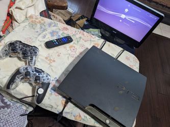 Ps3 console with 4 controllers no games