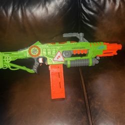 Roblox Pulse Laser Motorized Nerf Gun for Sale in Arlington, TX - OfferUp