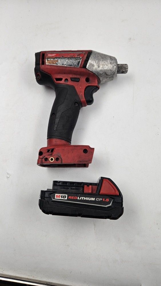 MILWAUKEE 2759-20 M18 FUEL 1/2" Compact Impact Wrench- FAIR (WRENCH ONLY)