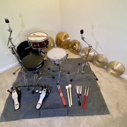 $800 cash As Pictured Complete Drum Set Hardware Cymbal set Up Zildjian A New Double Pedal PDP throne Sabian no damage feel free to ask me for individ