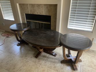 Coffee Table w/matching End Tables