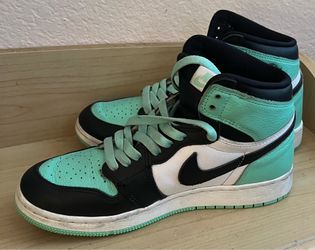 Girl’s Converse and Nike Air Jordan Shoes - Size 6