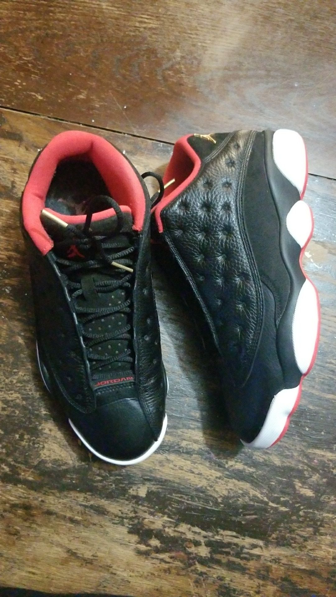 Jordan 13 Retro Low "Bred"