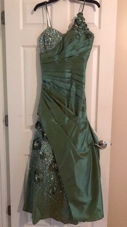 Olive Sequence/beaded dress size 6 petite
