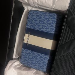 Michael kors Jet Set Striped Signature Logo Wristlet