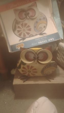 Collectable tin owl