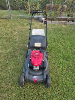 Honda lawn mower hrx217