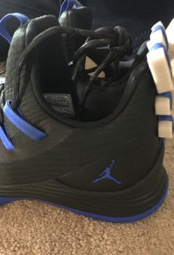 NIKE AIR JORDAN ULTRA.FLY 2 LOW BRED JIMMY BUTLER