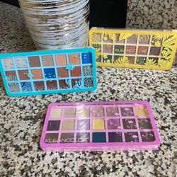 Eyeshadow Pallet By KleanColor