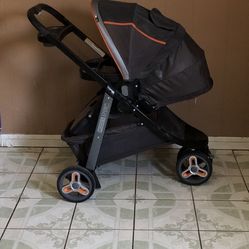 GRACO MODES STROLLER AND BASSINET 2 IN 1