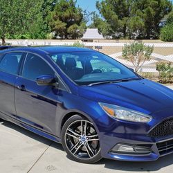 2016 Ford Focus ST