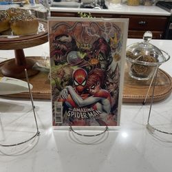 NM Amazing Spider-Man “Renew Your Vows” Variant Edition Comic Located In East Mesa