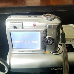 Two Kodak digital cameras, a Kodak printer And All The Cables CD And Instructions Or Best Offer 👌 