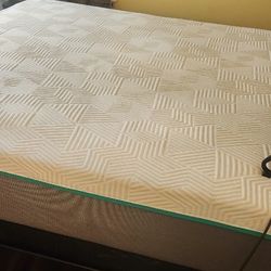 King Size Mattress For Sale!